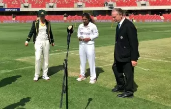 Australia ask India to bat first in day-night women's Test